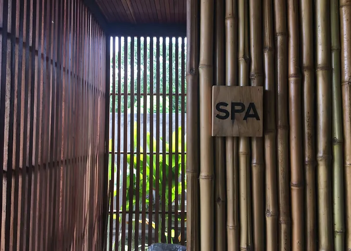 The Elementum Otel Uluwatu